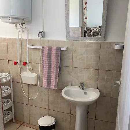 De Inchiriat Maria Privatunterkunft *